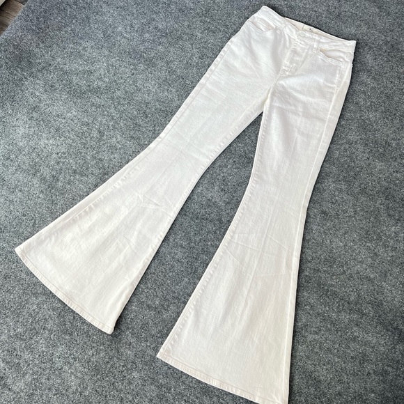 7 For All Mankind Women’s MegaFlare Jeans Size 29 NWT High Rise Clean White Wash - Picture 5 of 16